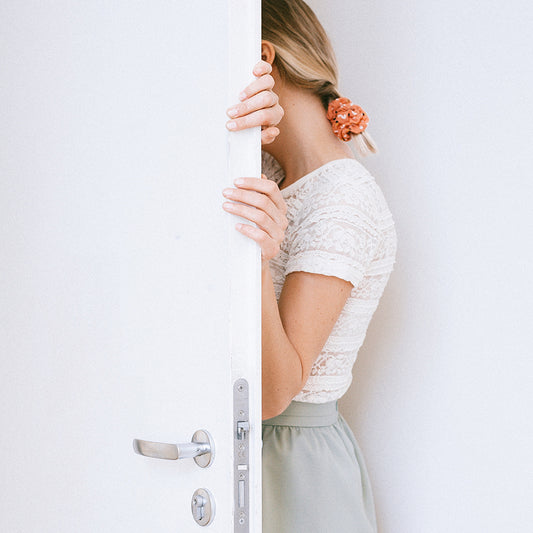 ¿Cómo cambiar la copa menstrual en un baño público?